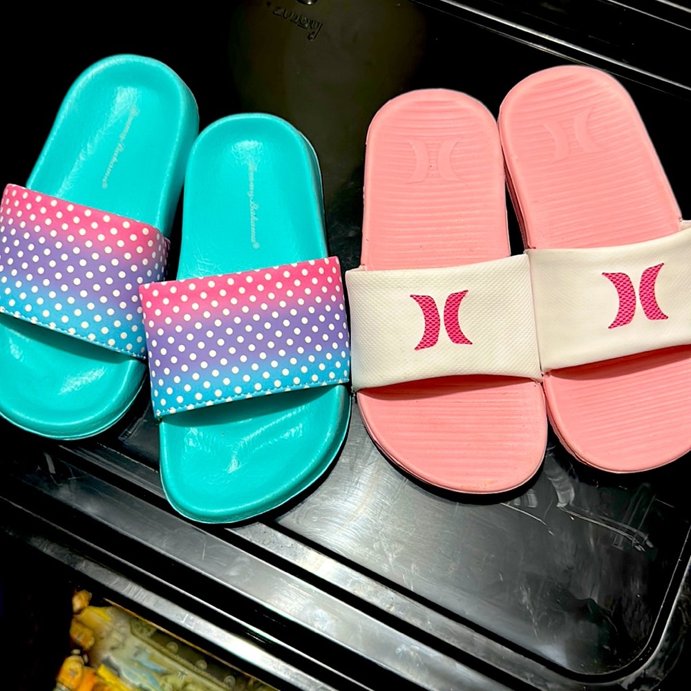 Hurley pool slides set of 2